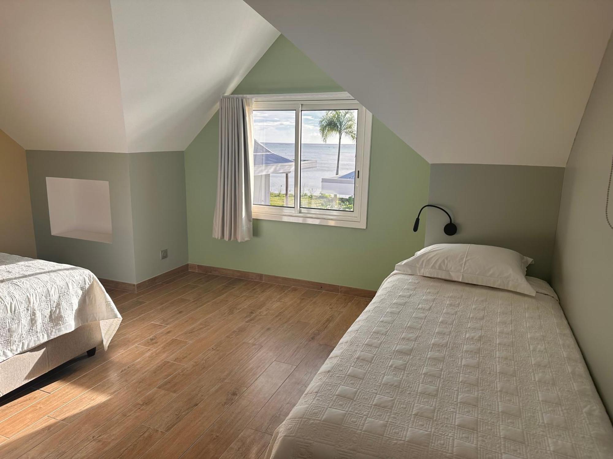 Niu Beach Hotel Moorea Εξωτερικό φωτογραφία